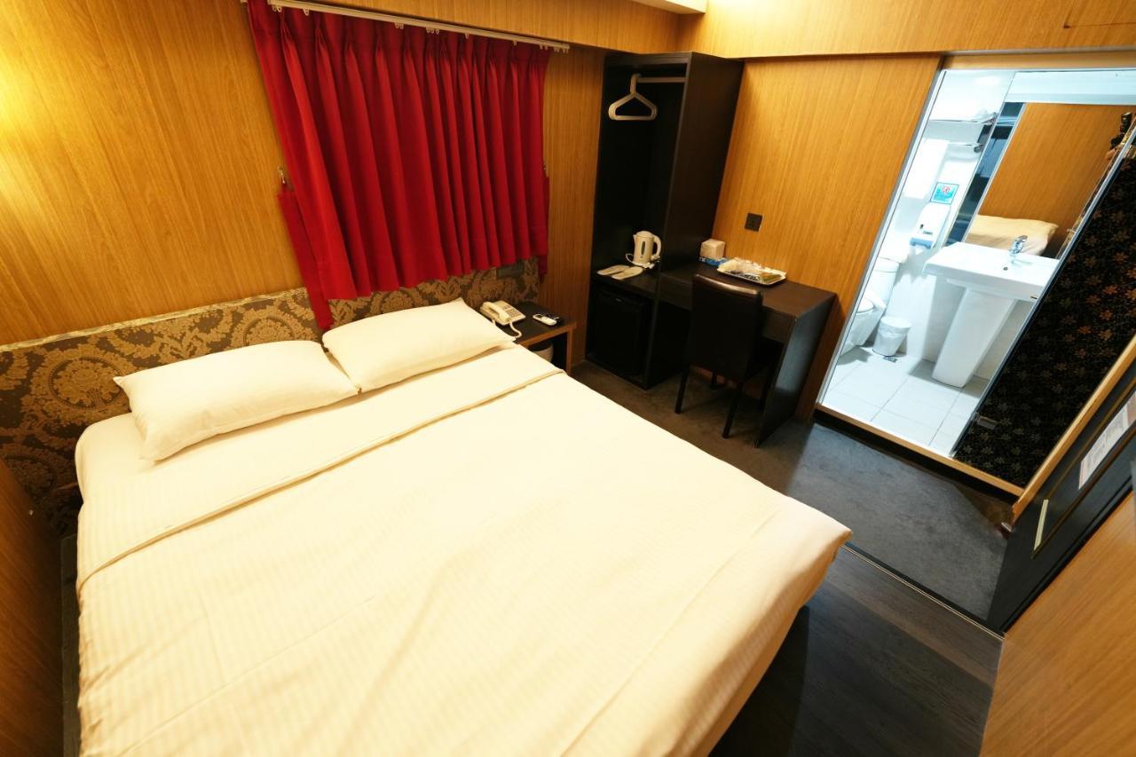 Meworld Hotel - Ximen Tajpej Buitenkant foto